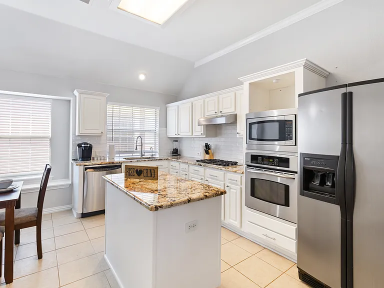 742 Big Bend Dr — Photo 8