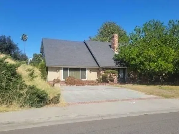 2993 Bautista St, Riverside, CA 92506