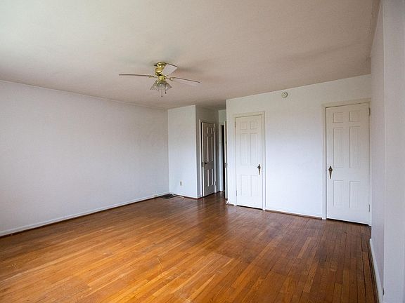 5th image of 1658 Elmwood Ave