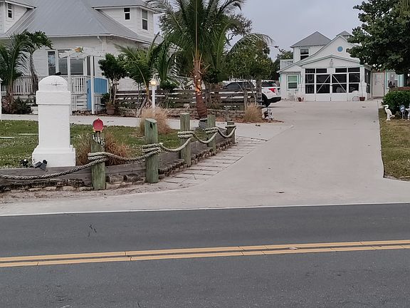 4th image of 11107 S Indian River Dr