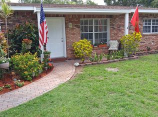 304 Country Club Dr, Oldsmar, FL 34677