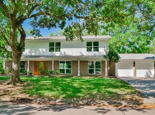 15402 Wandering Trl, Friendswood, TX 77546