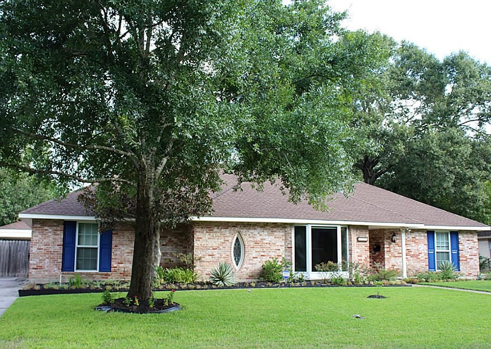 1st image of 13918 Saint Marys Ln