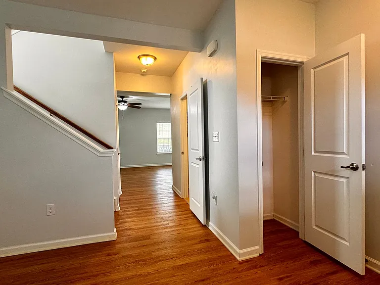 145 Holly Hill Dr — Photo 12