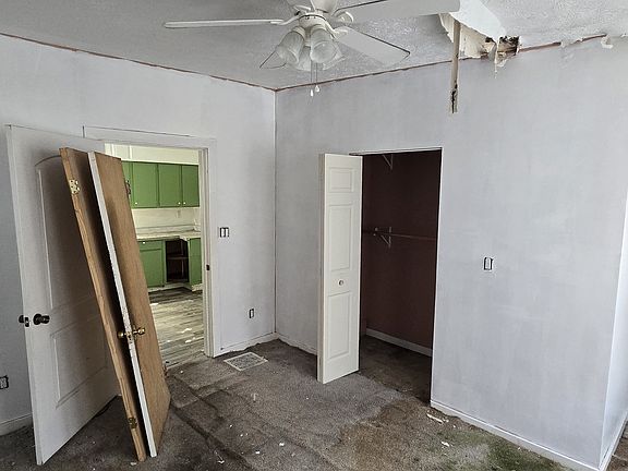 4th image of 1217 W 31st St