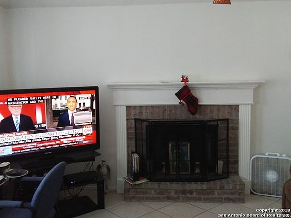 4th image of 4327 Southeast Dr