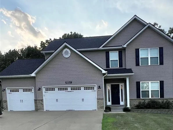 10537 Victoria Falls Dr, Festus, MO 63028