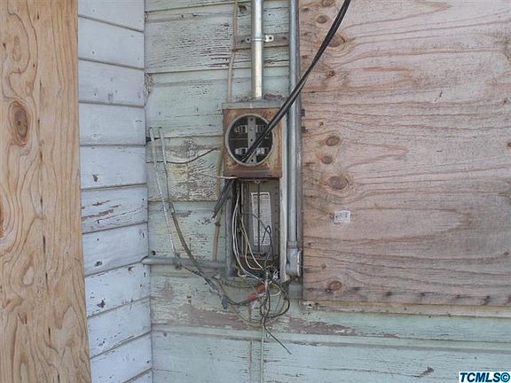 3rd image of 1830 W houston Avenue