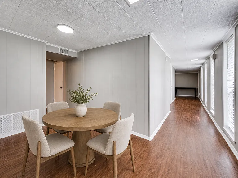 320 Mission St #D — Photo 19