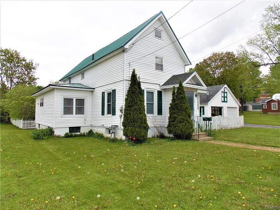 1st image of 36 Madison St