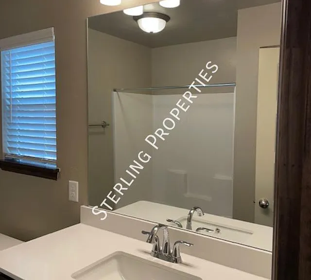 421 Compass Dr — Photo 9
