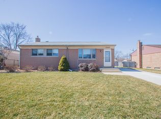 35403 Phillip Judson Dr, Clinton Township, MI