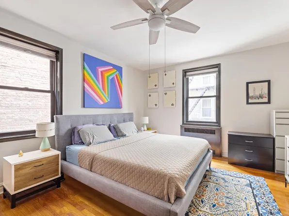221 East 18th Street 2D image 3 of 9