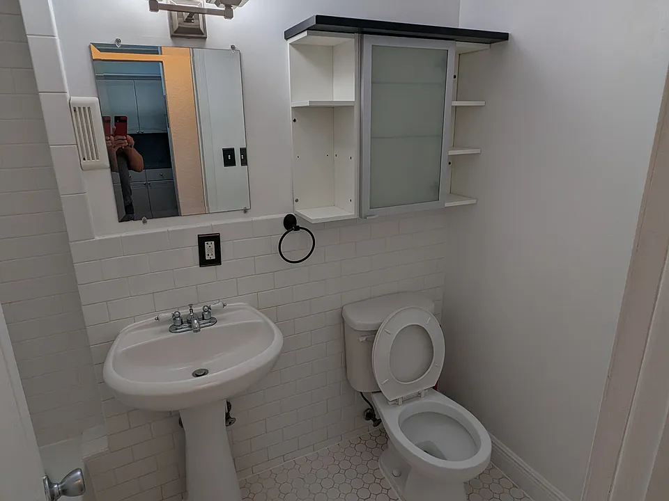 820 Euclid Ave #306