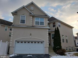 265 Morning Glory Dr, Monroe Township, NJ 08831