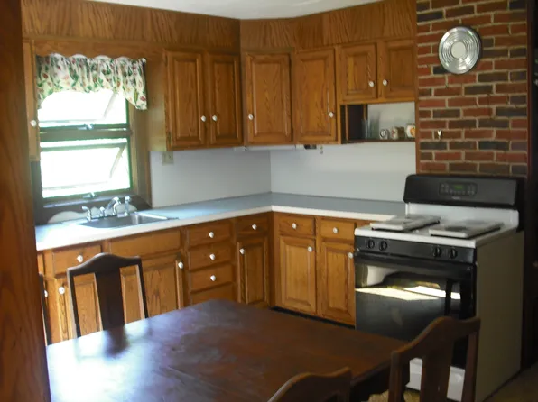 343 Main St, Rutland, MA 01543
