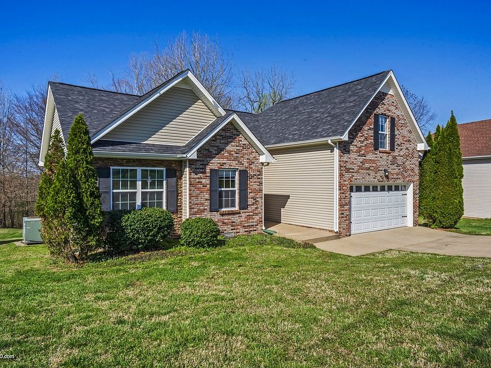 1st image of 117 West Dr