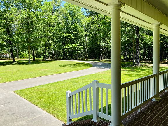 2nd image of 153 Fair Oak Dr