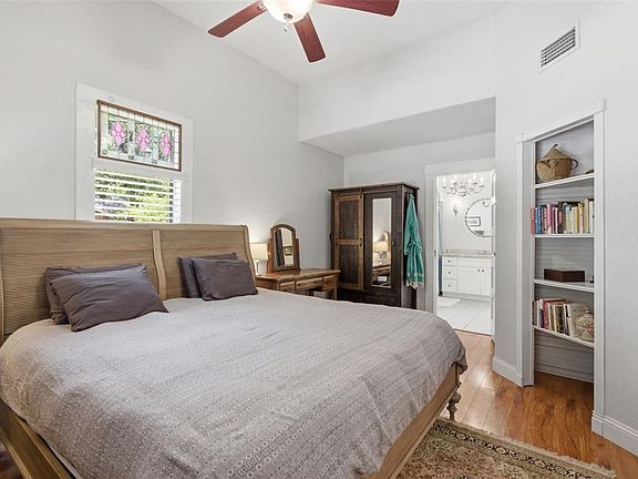 4th image of 3017 N WOODROW AVENUE