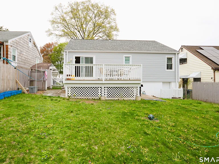 765 Birmingham St — Photo 16