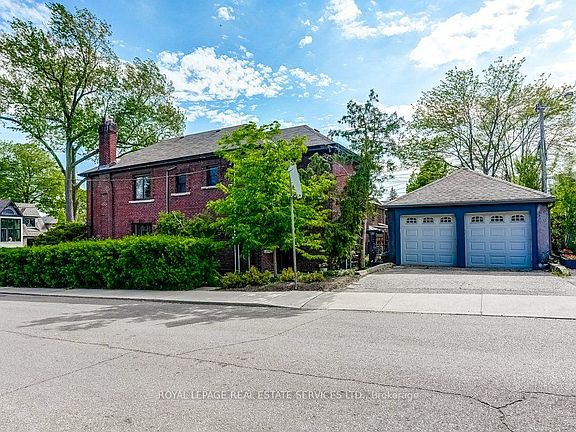 4th image of 2 Larkin Ave