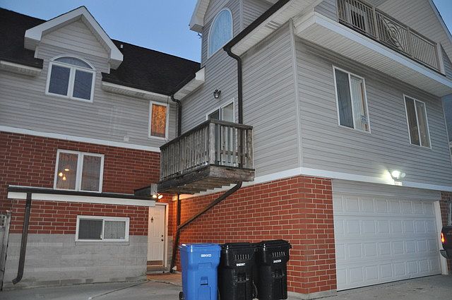 1st image of 4858 W Carmen Ave