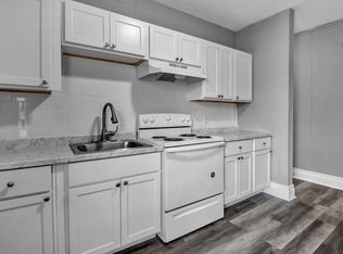 724 8th St #4, Niagara Falls, NY 14301