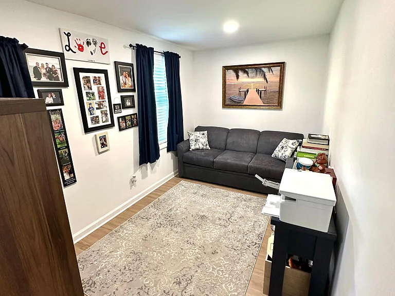 118 Kings Hwy #1 — Photo 13