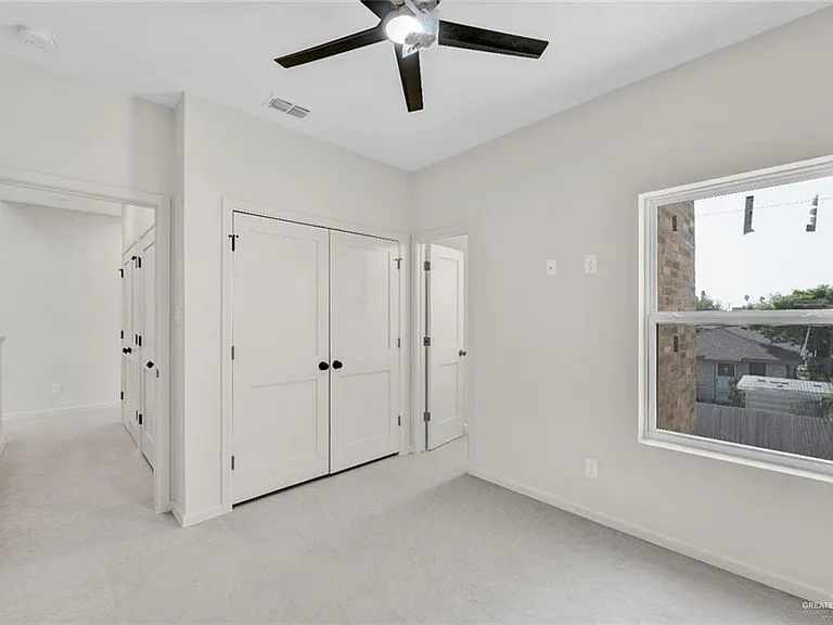 920 S Bicentennial Blvd — Photo 15