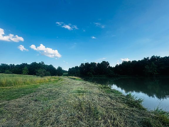 2nd image of 3 Tract Hwy