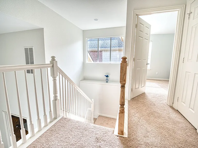 5513 Amber Way — Photo 24