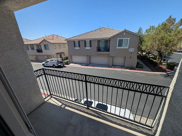 9120 Alpine Grove Ave #101 — Photo 18