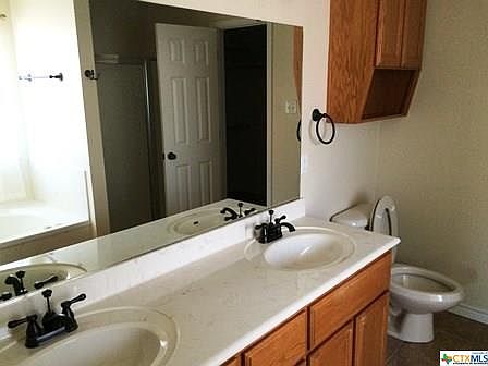 5th image of 2406 Vernice Dr