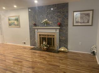 227 Lindsey Ct, Franklin Park, NJ 08823