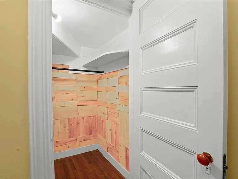 25 Tower St #1 — Photo 9