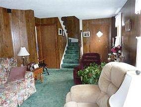 Comfortable Living Room