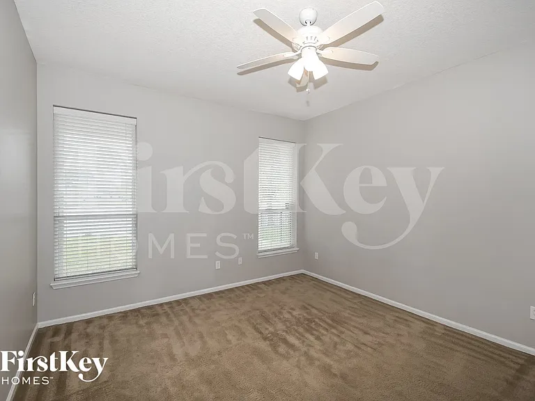13940 Fish Eagle Dr E — Photo 9