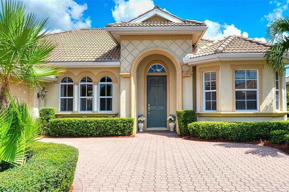1st image of 158 Montelluna Dr