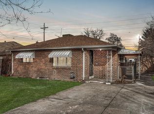 3394 Oneida St, Denver, CO 80207