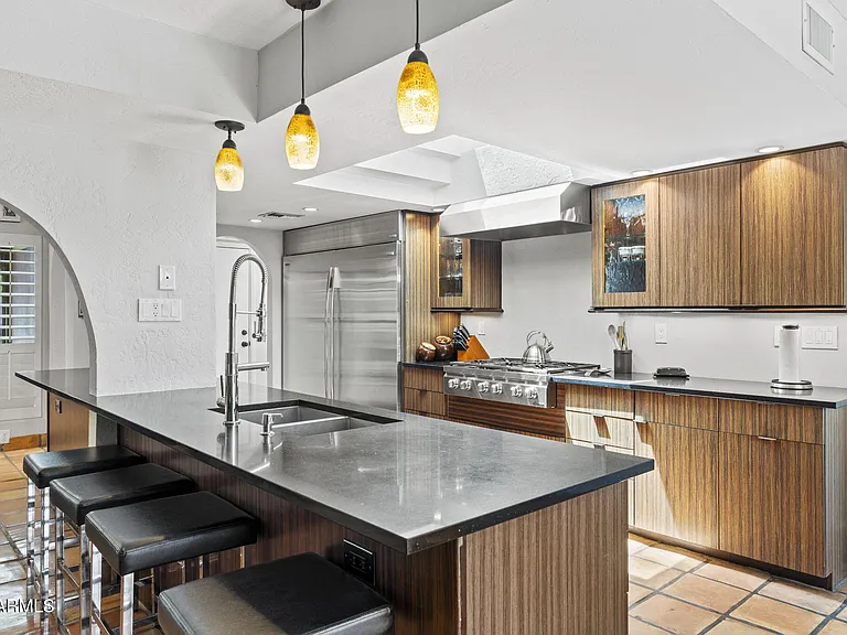 4002 E Alan Ln — Photo 15