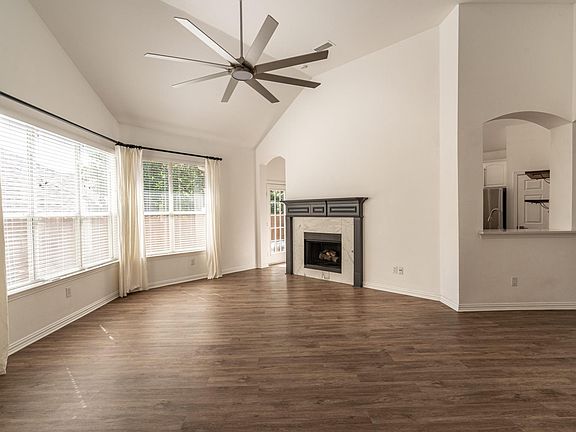 5th image of 5022 Enclave Ct