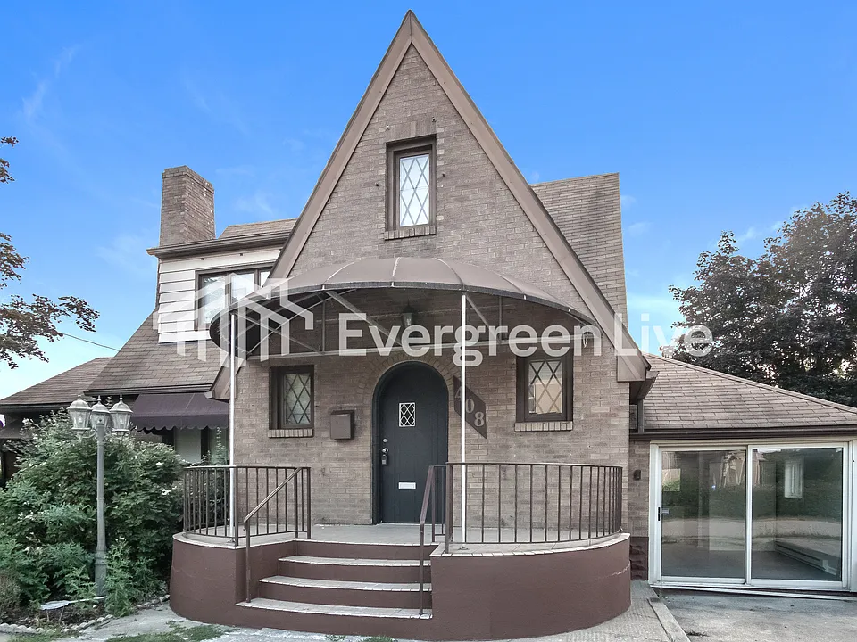 408 Tremont Ave
