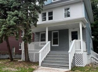 877 S 17th St, Newark, NJ 07108