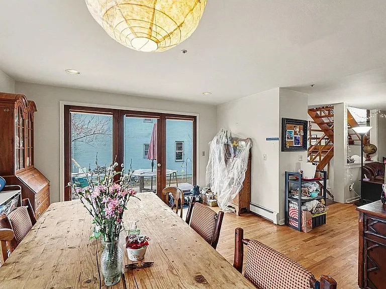 623 Marine St — Photo 15