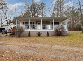 844 Hafner Rd, Charlotte, TN 37036