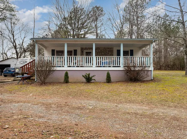 844 Hafner Rd, Charlotte, TN 37036