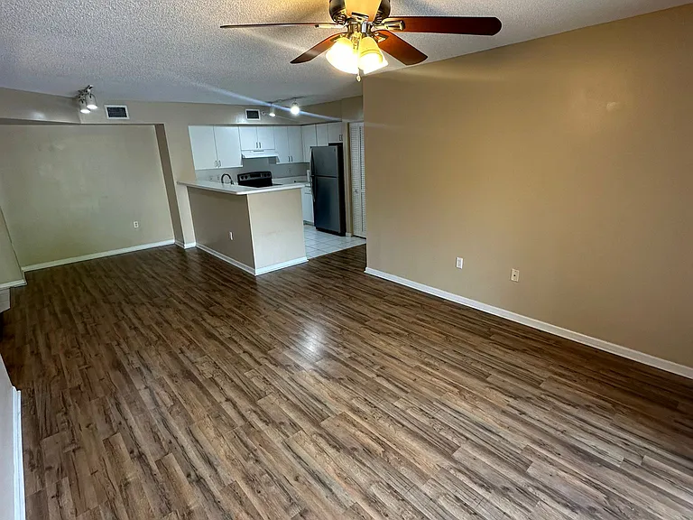 205-4828 State Highway 205 #205 — Photo 42