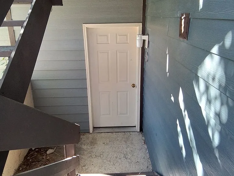 719 S Church Ave #13 — Photo 13