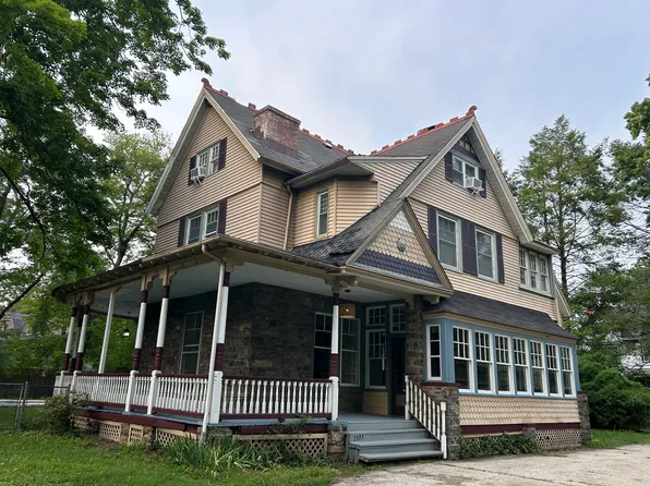 7303 Mountain Ave, Elkins Park, PA 19027