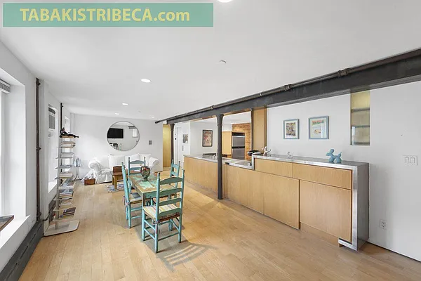 Rented by Tabak Real Estate | media 19